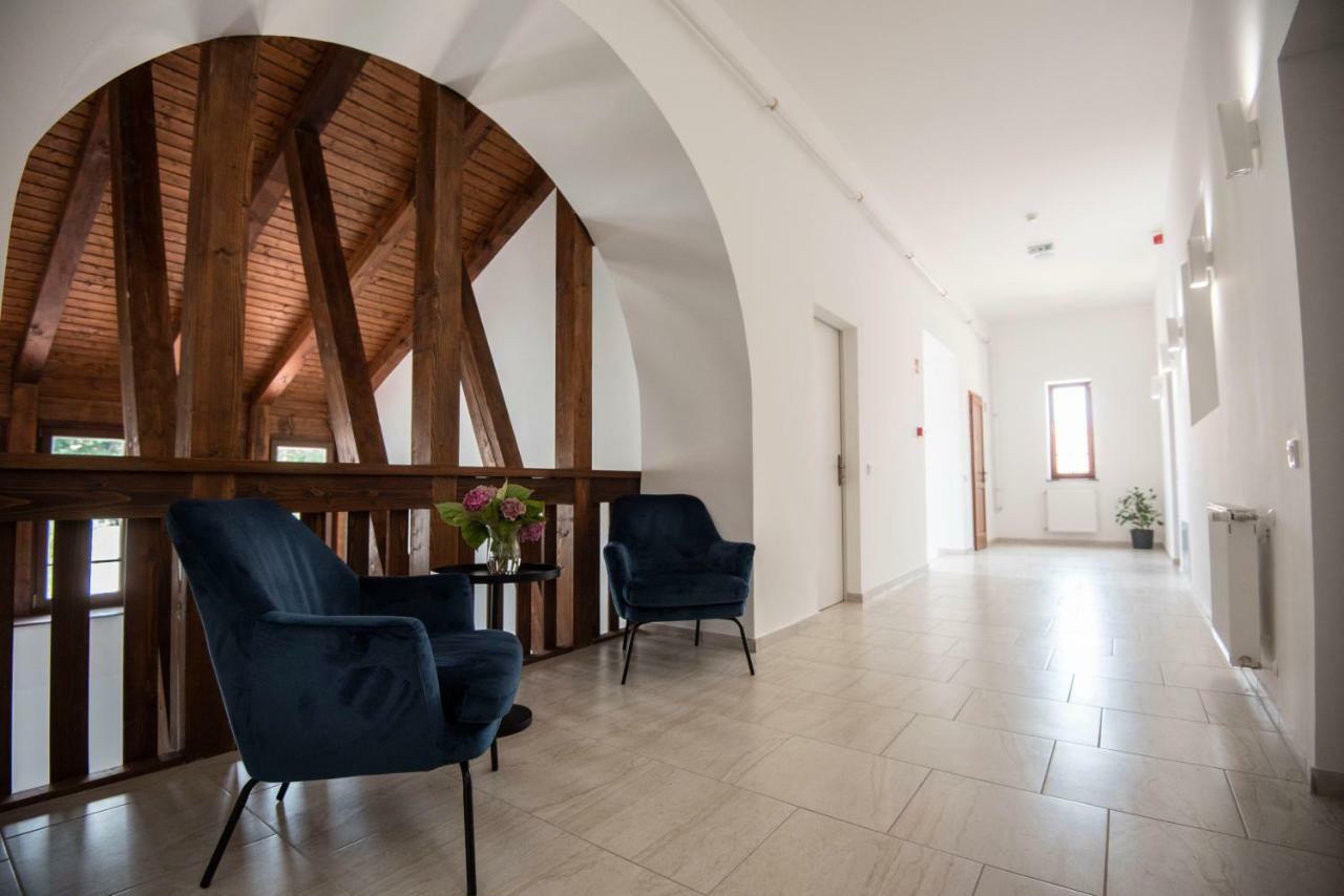 Grossmann Haz Aparthotel 4*